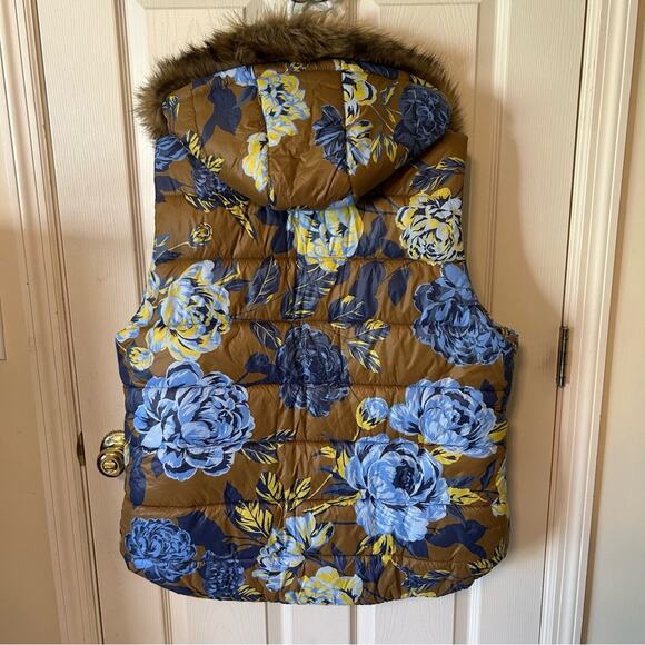 Aerie Offline Puffer Vest Floral Print Detachable Hood Faux Fur Trim Size XL - Picture 4 of 9
